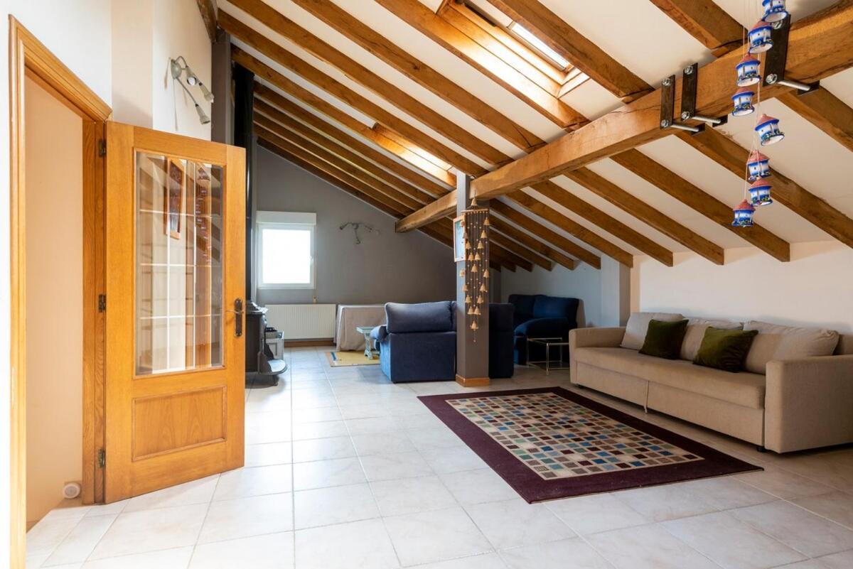 Casa Con Jardin En Gama Villa Bárcena de Cicero Exterior foto