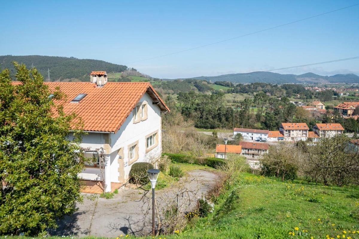 Casa Con Jardin En Gama Villa Bárcena de Cicero Exterior foto